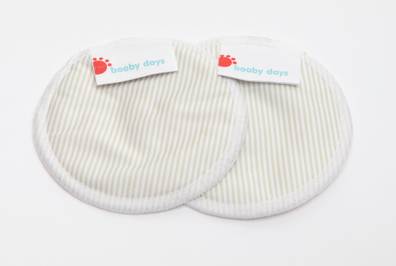 Bamboo Boobies Nursing Pads - Plain white, smooth finish